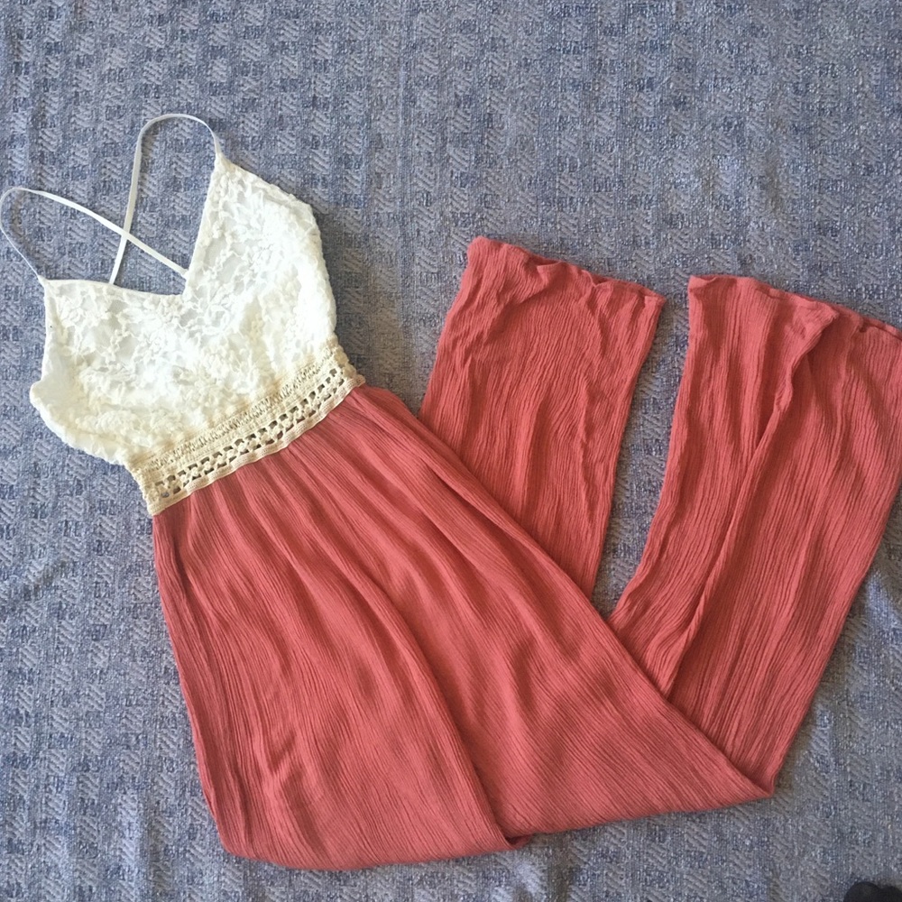 pink and white boho lace jumpsuit🌺